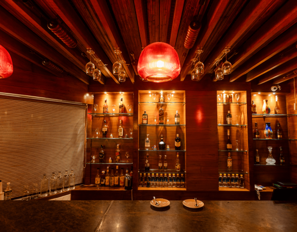 bar